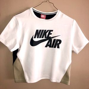Nike crop t-shirt